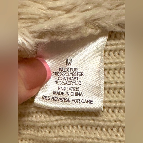 Romeo & Juliet Cream Open Waterfall Front Cardigan with Faux Fur Trim size Med - Picture 9 of 9